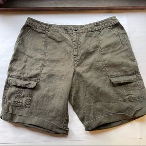🤍 Coldwater Creek olive linen cargo shorts size 14